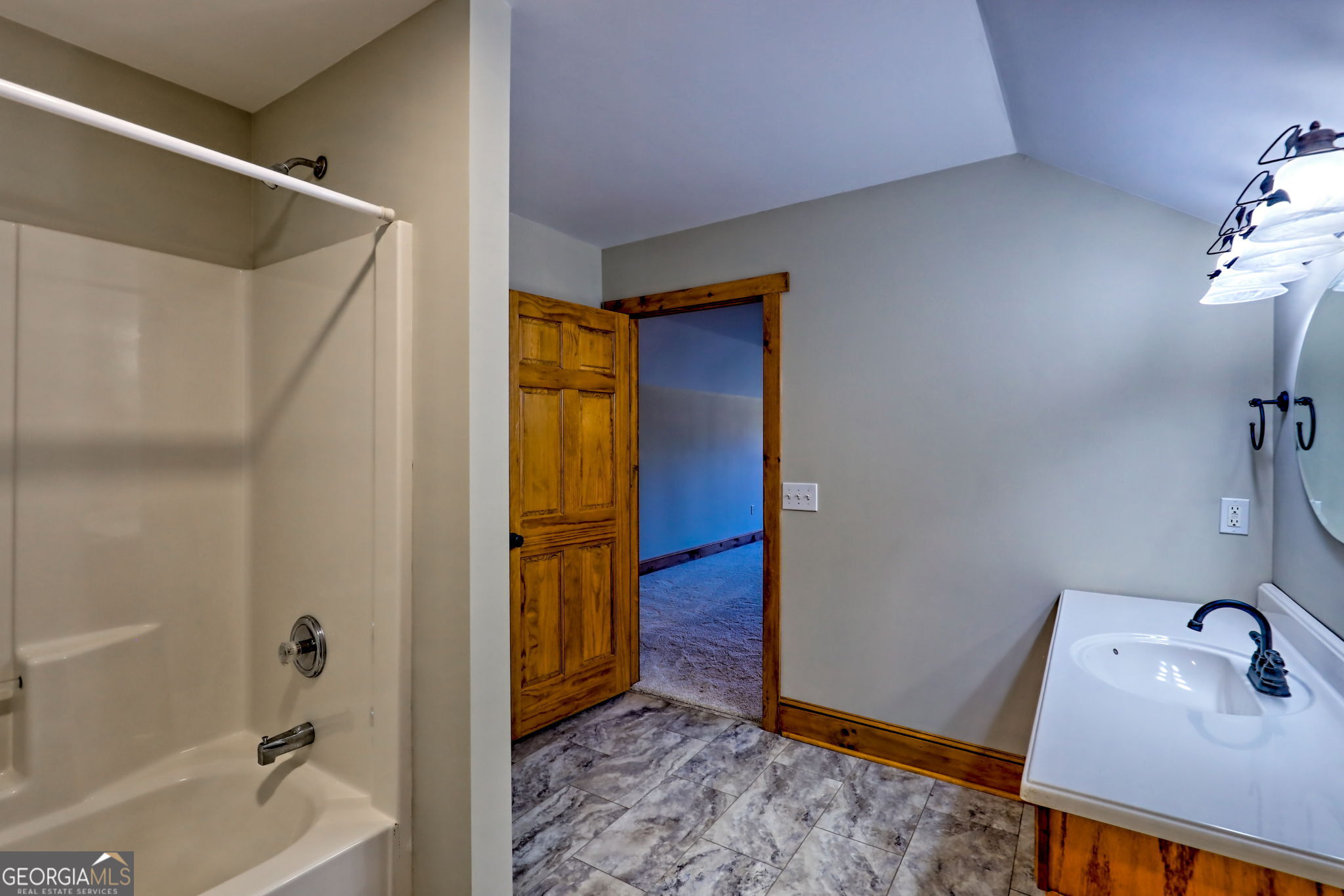 Mountain Rest, South Carolina 29664, United States, 3 Bedrooms Bedrooms, ,3 BathroomsBathrooms,Residential,Active,241140