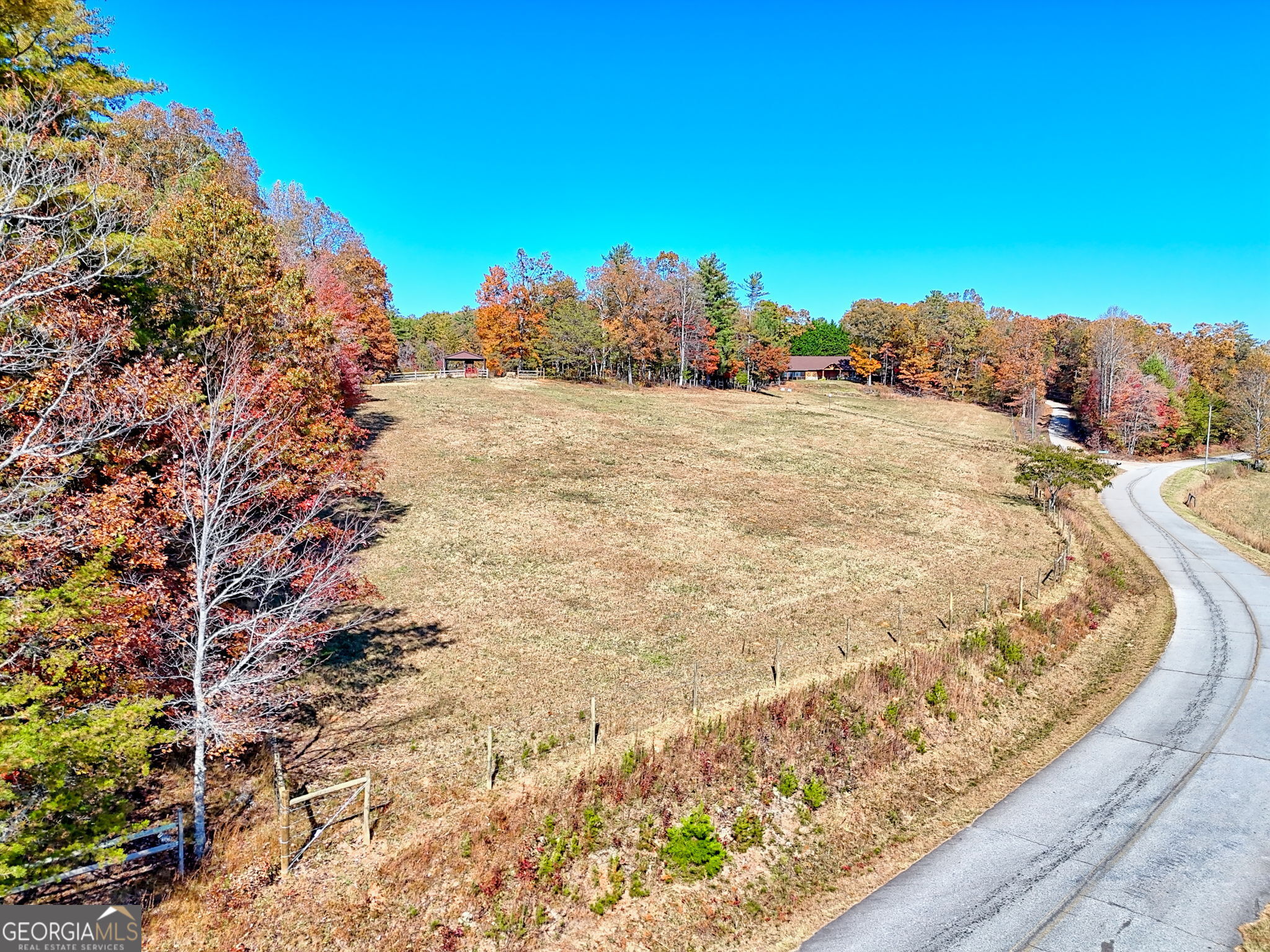 Mountain Rest, South Carolina 29664, United States, 3 Bedrooms Bedrooms, ,3 BathroomsBathrooms,Residential,Active,241140