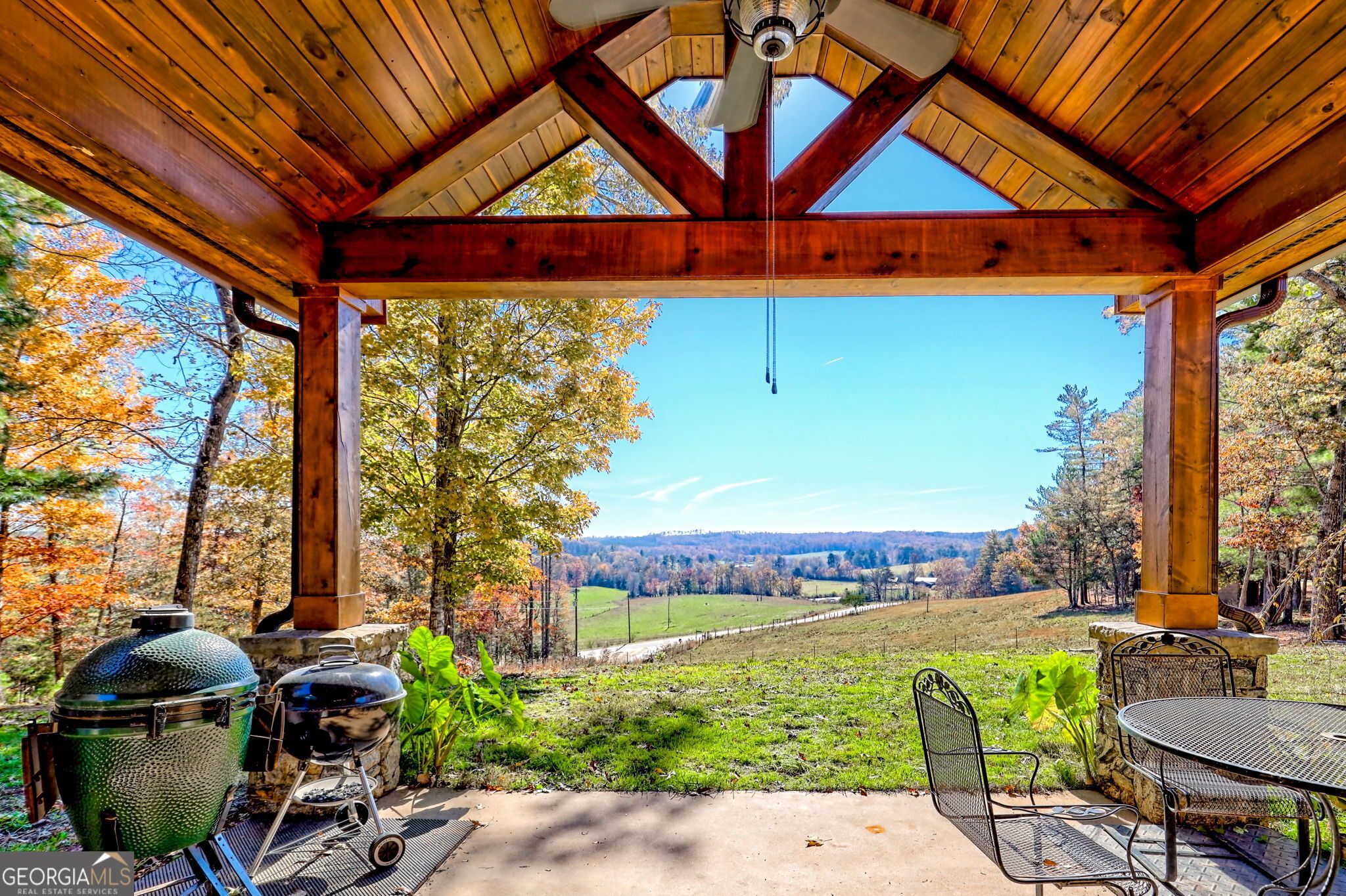 Mountain Rest, South Carolina 29664, United States, 3 Bedrooms Bedrooms, ,3 BathroomsBathrooms,Residential,Active,241140