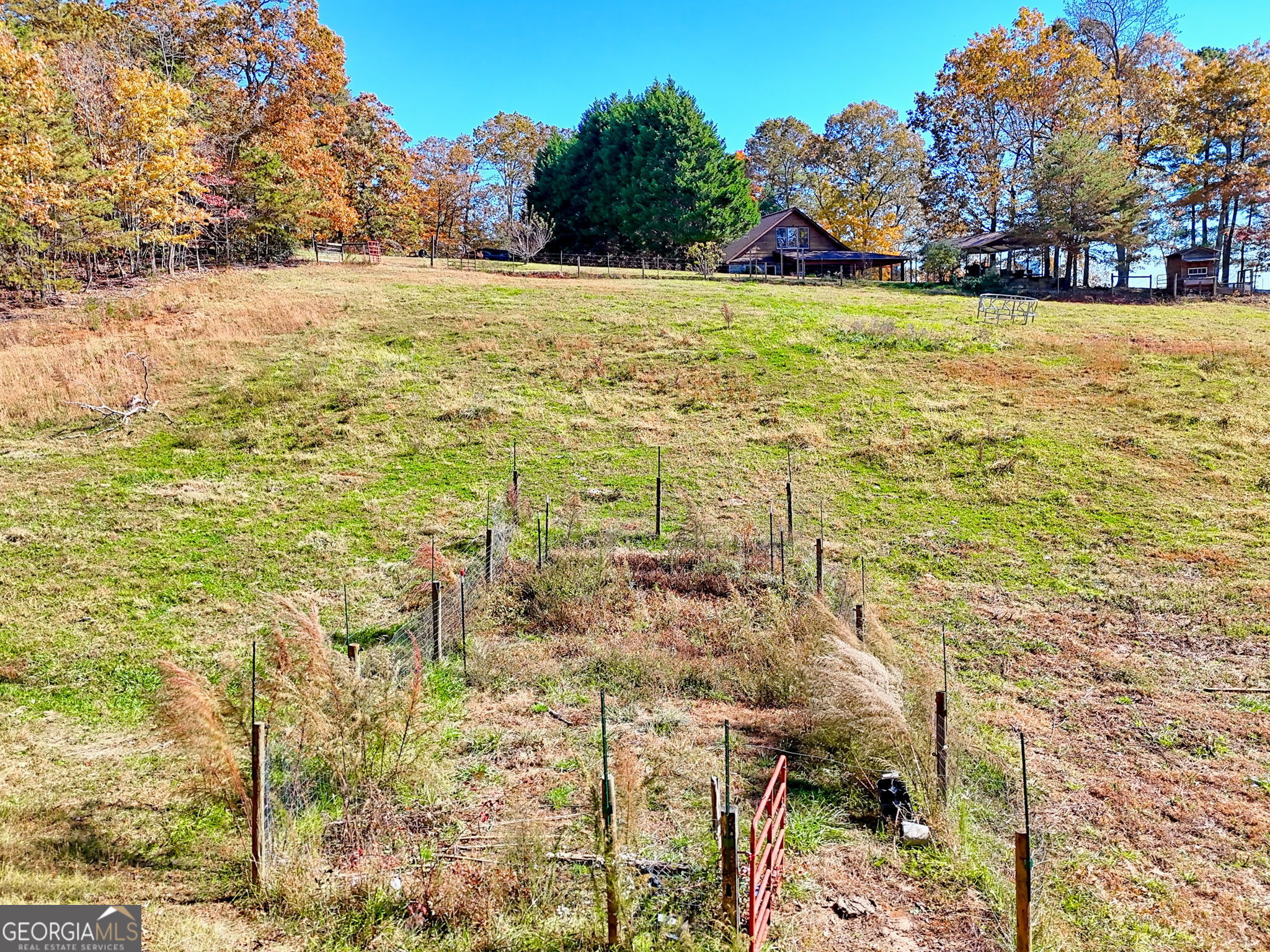 Mountain Rest, South Carolina 29664, United States, 3 Bedrooms Bedrooms, ,3 BathroomsBathrooms,Residential,Active,241140
