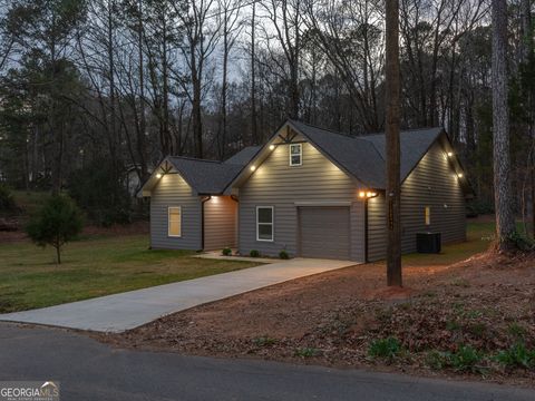 Photo of 143 Mctier Circle NW, Cartersville, GA 30120 (MLS # 10705907)