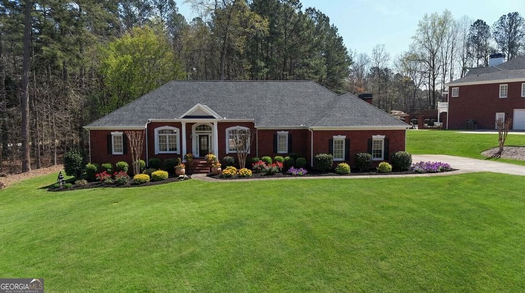 Photo of 3260 Rays Creek Drive NW, Acworth, GA 30101 (MLS # 10762065)