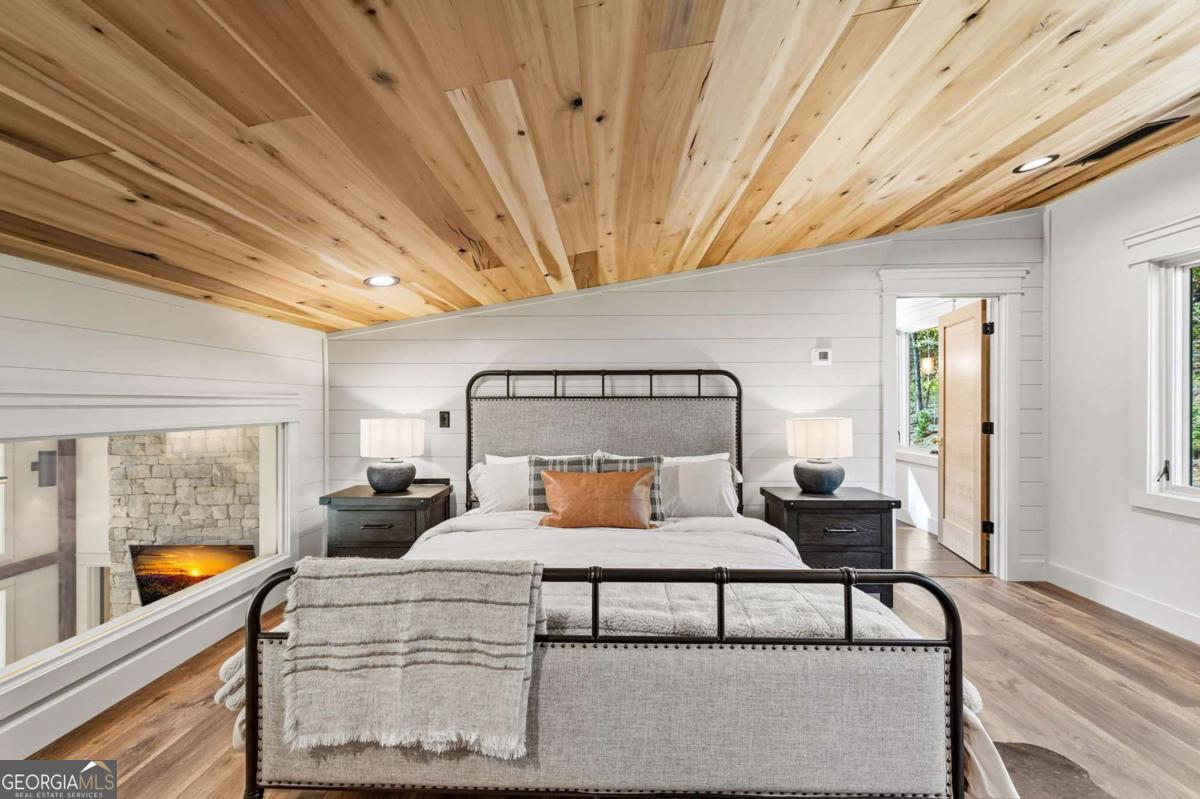 Saratoga Haven - Residential