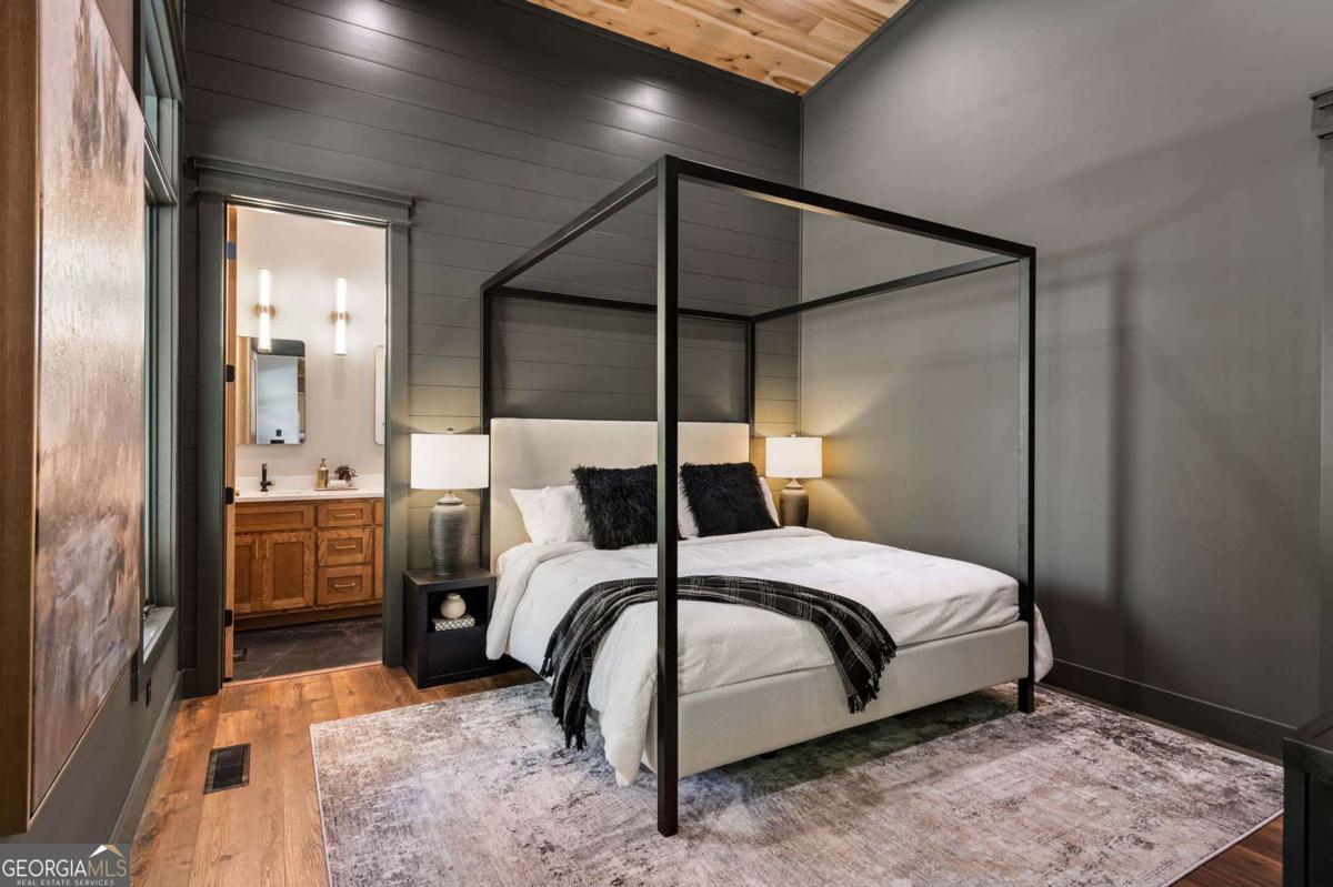 Saratoga Haven - Residential