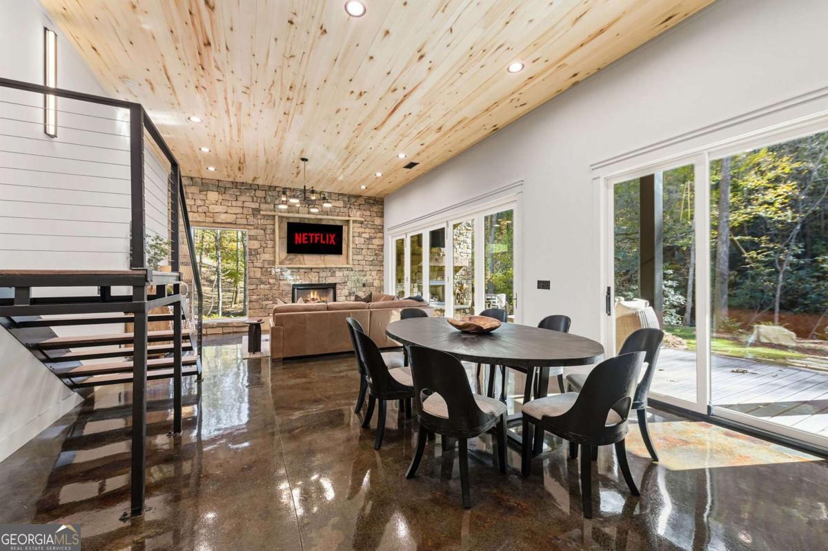 Saratoga Haven - Residential