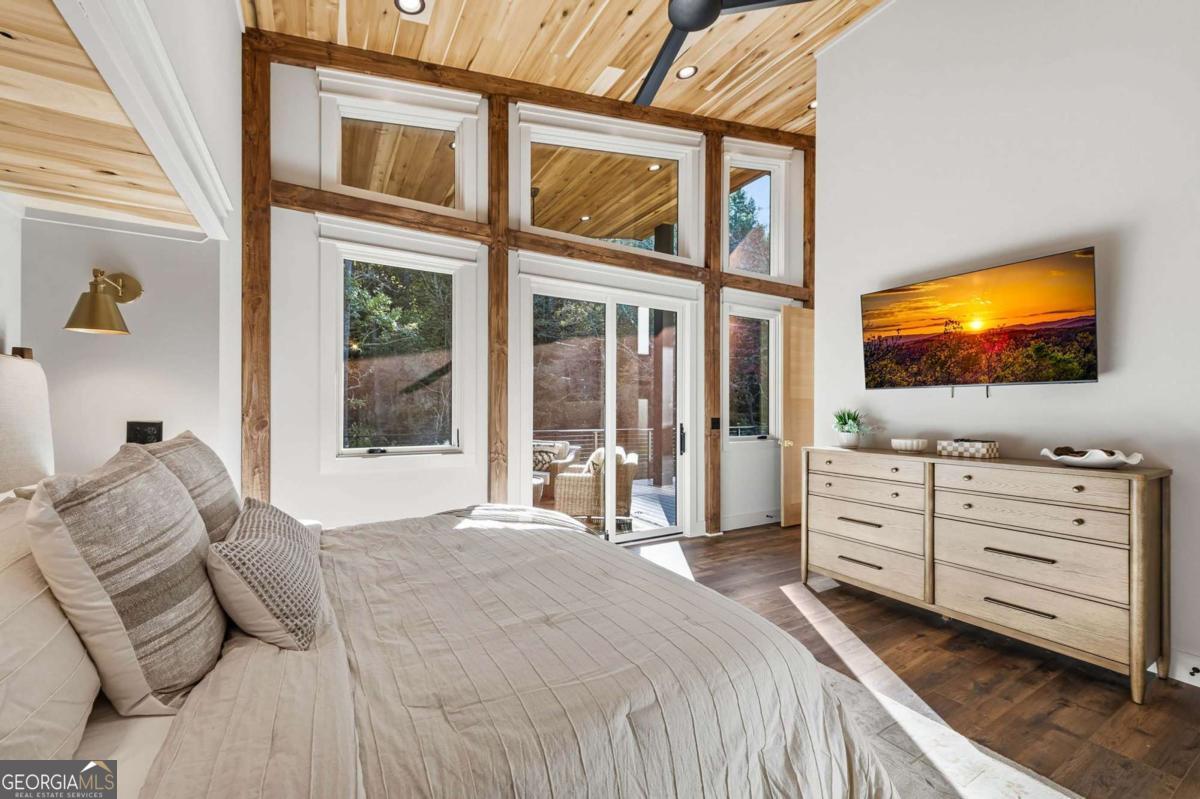 Saratoga Haven - Residential