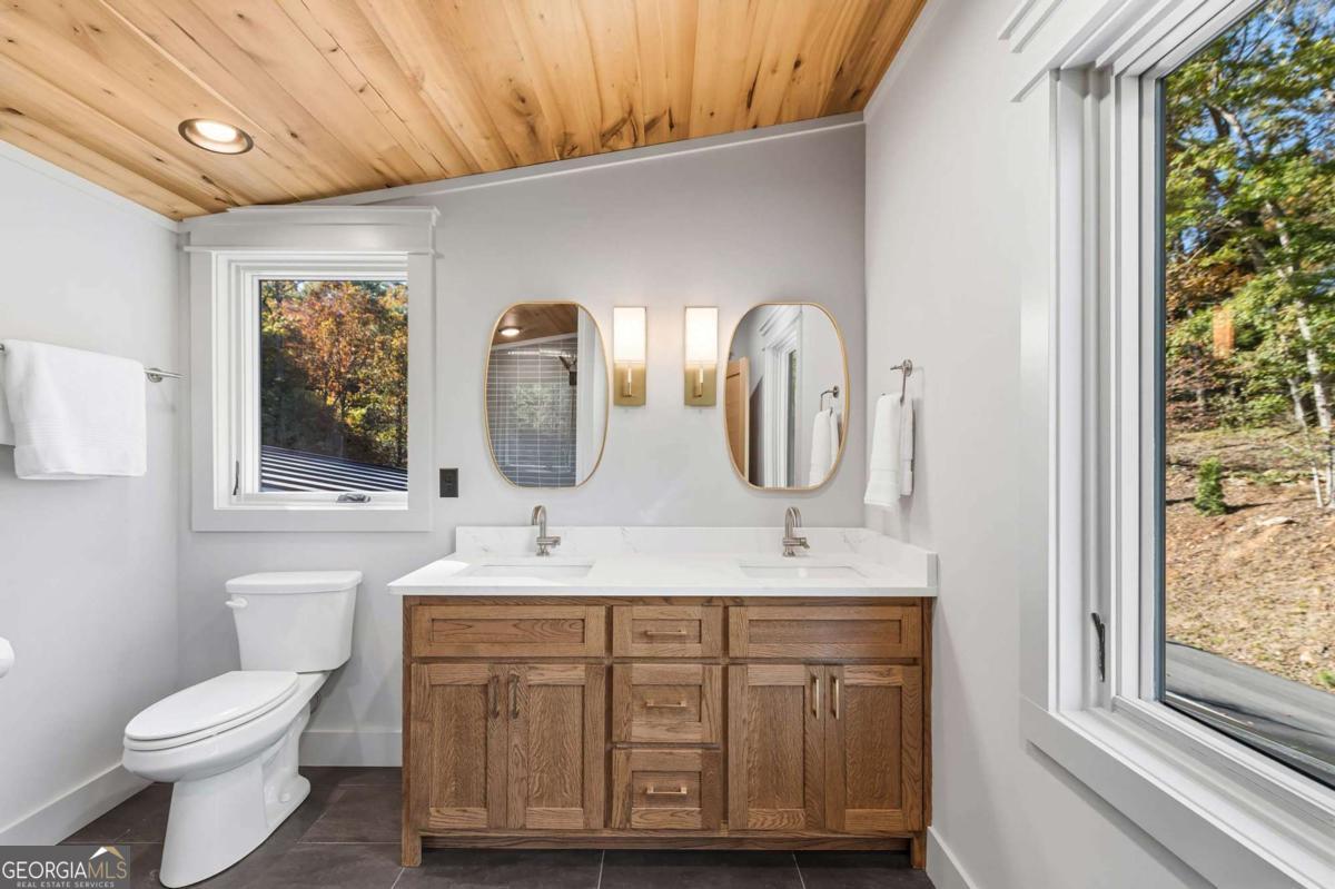 Saratoga Haven - Residential