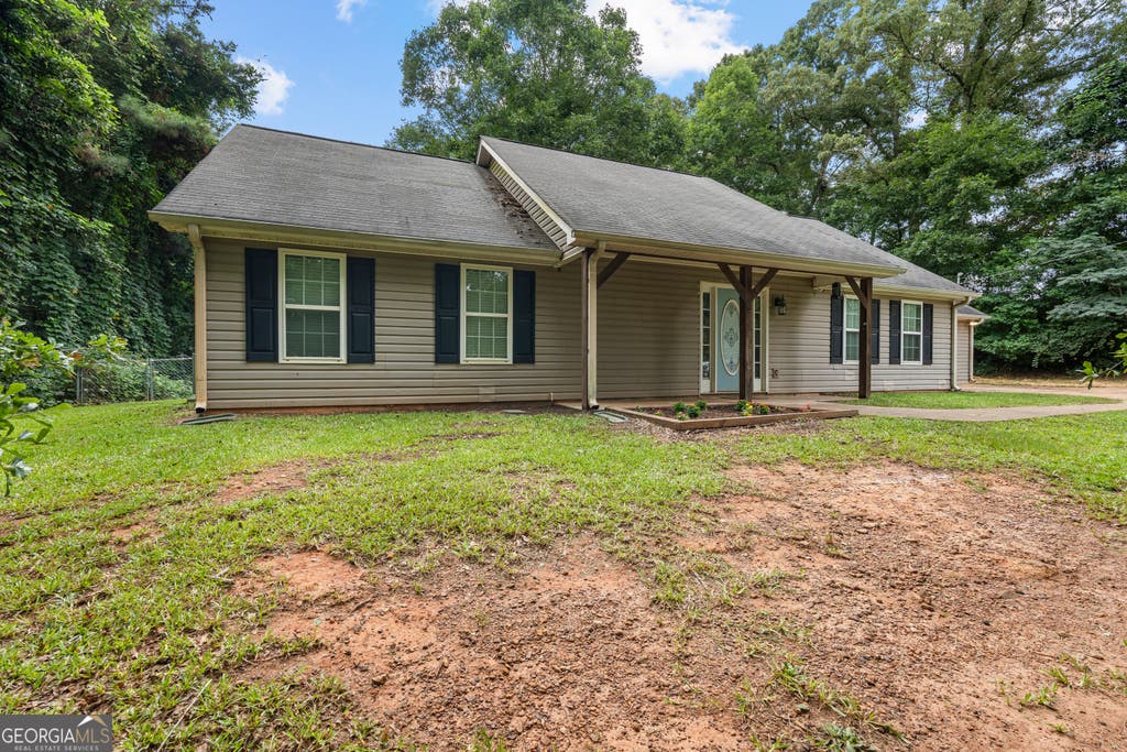 Photo of 1141 Old 41 Highway, Milner, GA 30257 (MLS # 10810312)