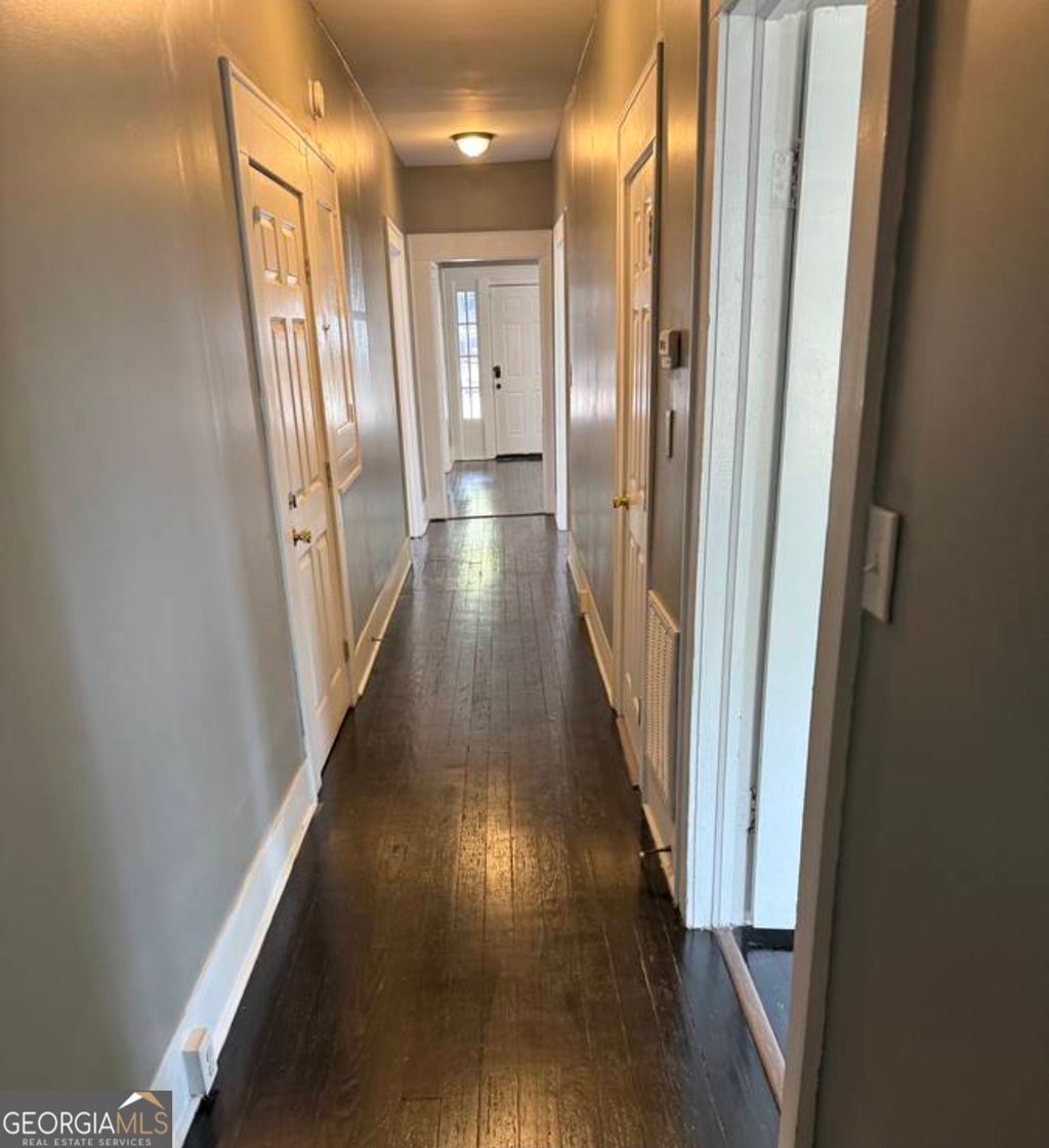 Photo of 919 Inverness Avenue, Macon, GA 31204 (MLS # 10726220)