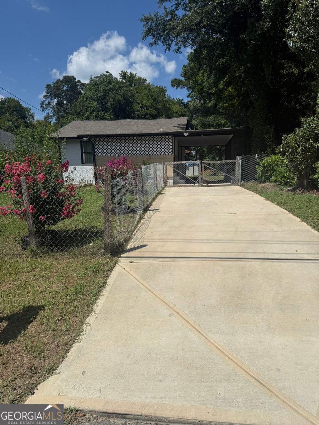 Photo of 737 Grenada Terrace, Macon, GA 31206 (MLS # 10830280)