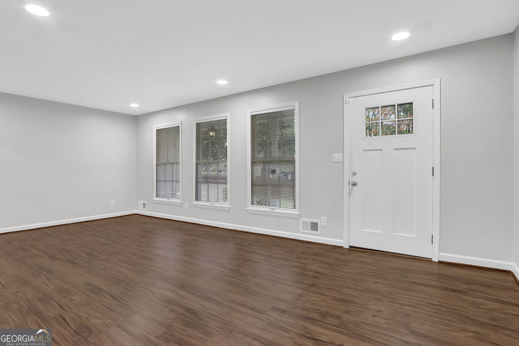 3218329139 Homes for Sale