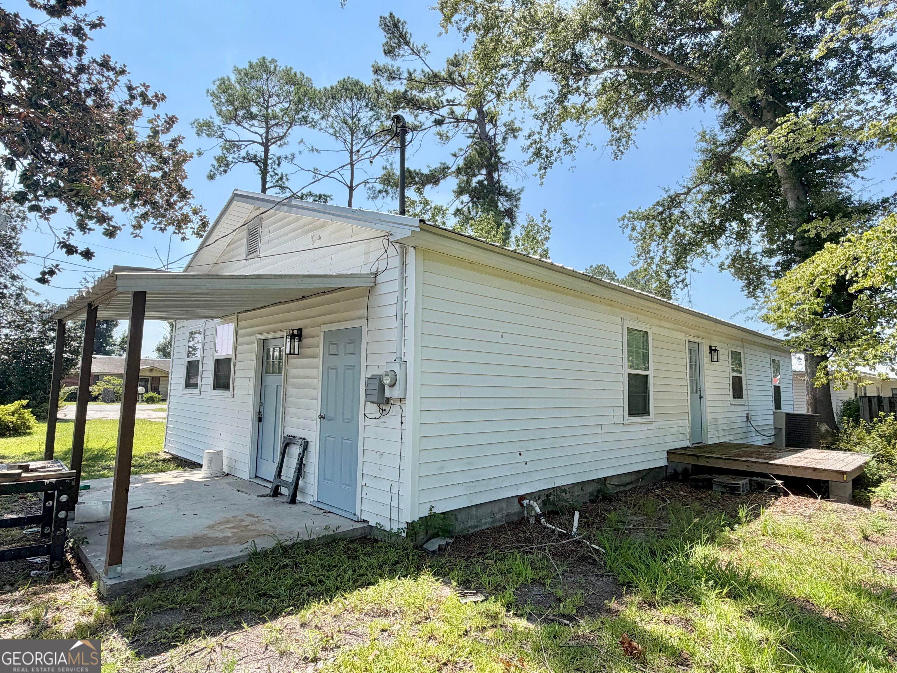 10 Grove ST