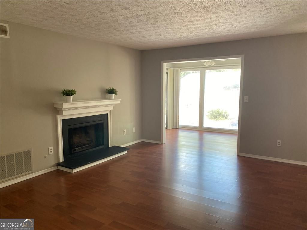 St Agustine Place - Residential Lease