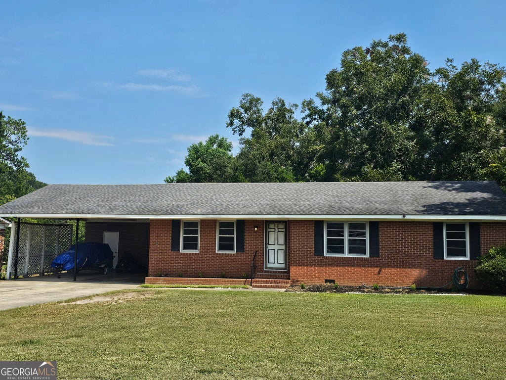 Photo of 1715 Highland Avenue, Dublin, GA 31021 (MLS # 10835423)