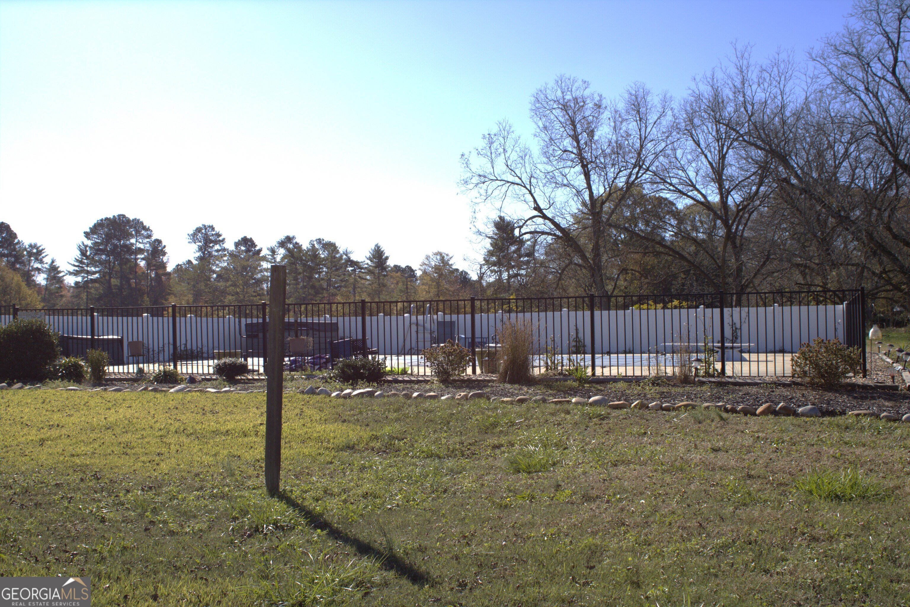 605 Old Highway 29