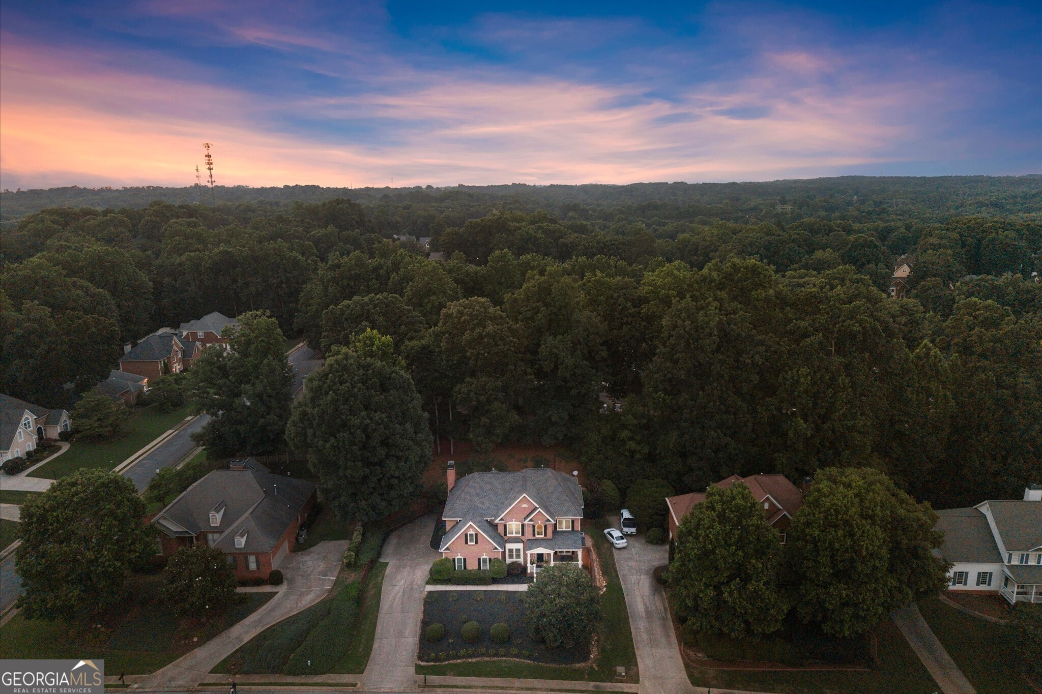 1215 Lake Washington CIR