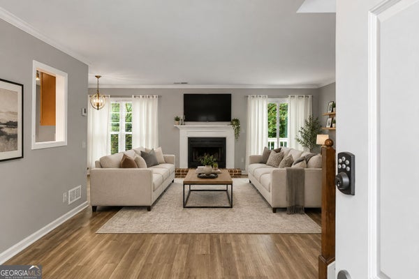 501 BRIDGE LN SE, SMYRNA, GA 30082 - Image 827d6efdbba4483d83f3ff24a7d39d71/1466011003