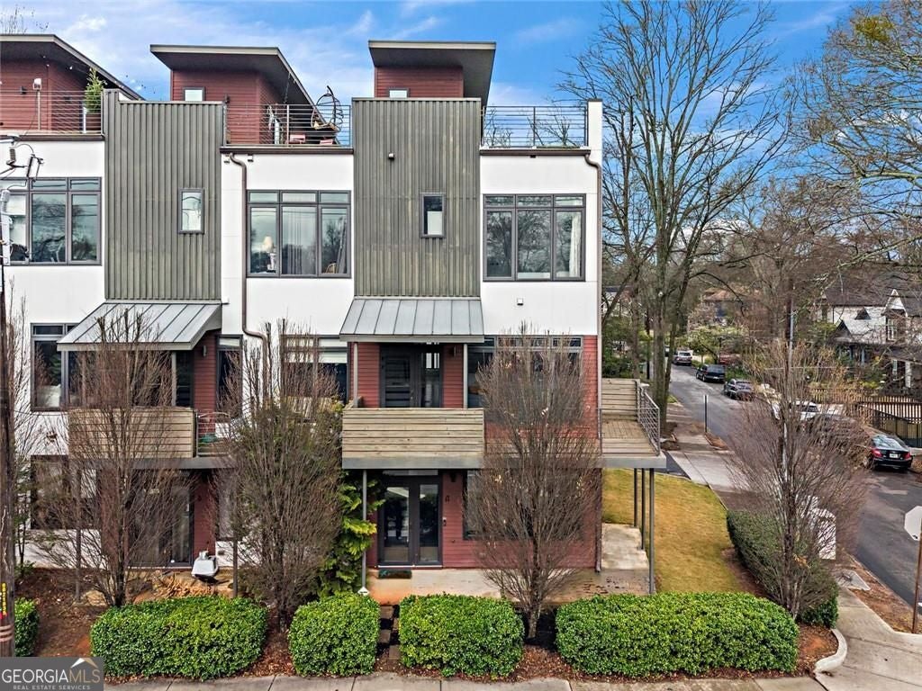 292 Gordon AVE NE A