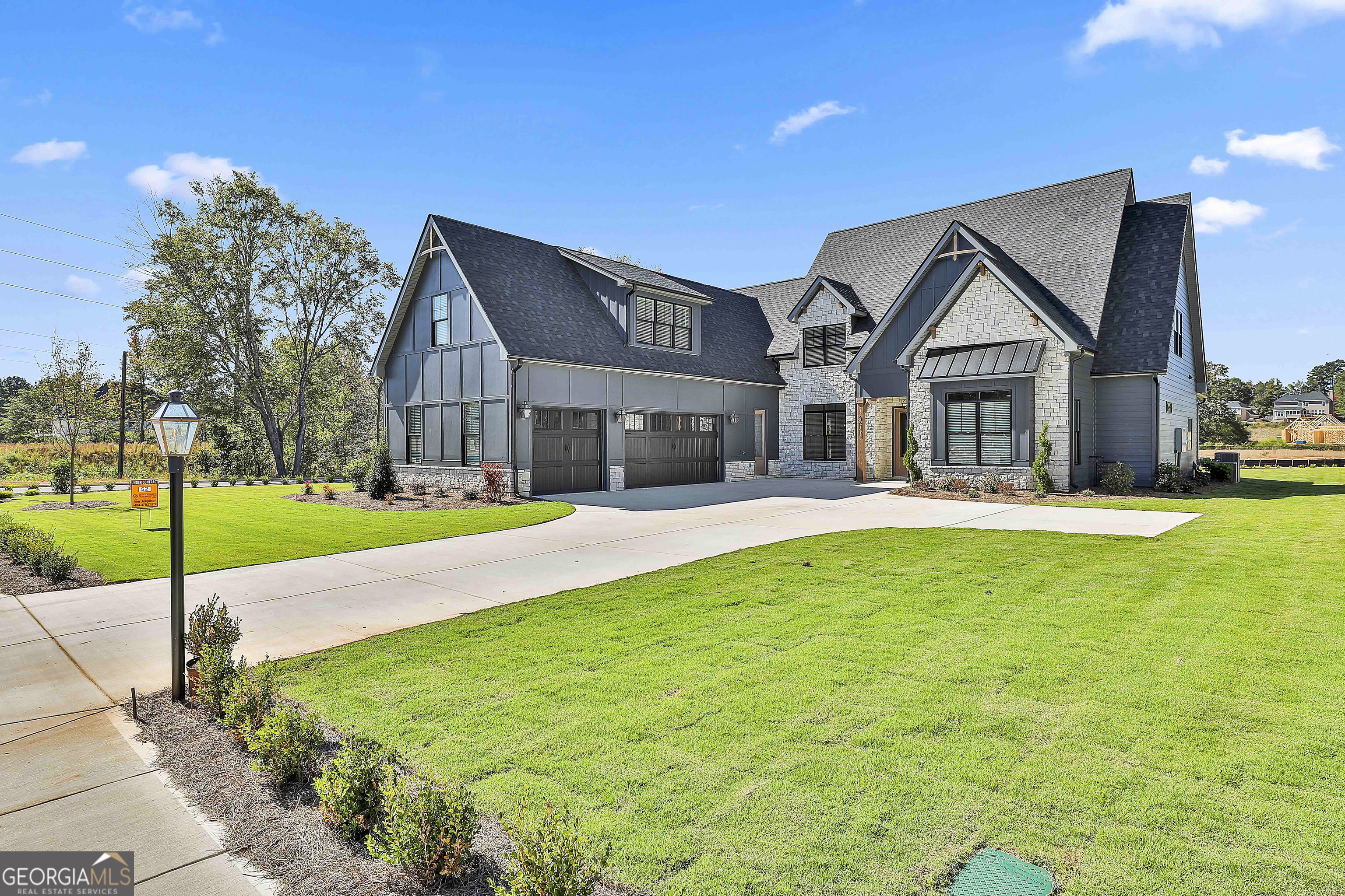 311 Ruffian CIR 52
