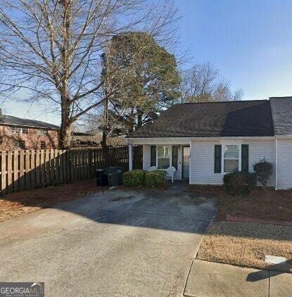 Photo of 1775 Summerwoods Lane, Griffin, GA 30224 (MLS # 10842163)