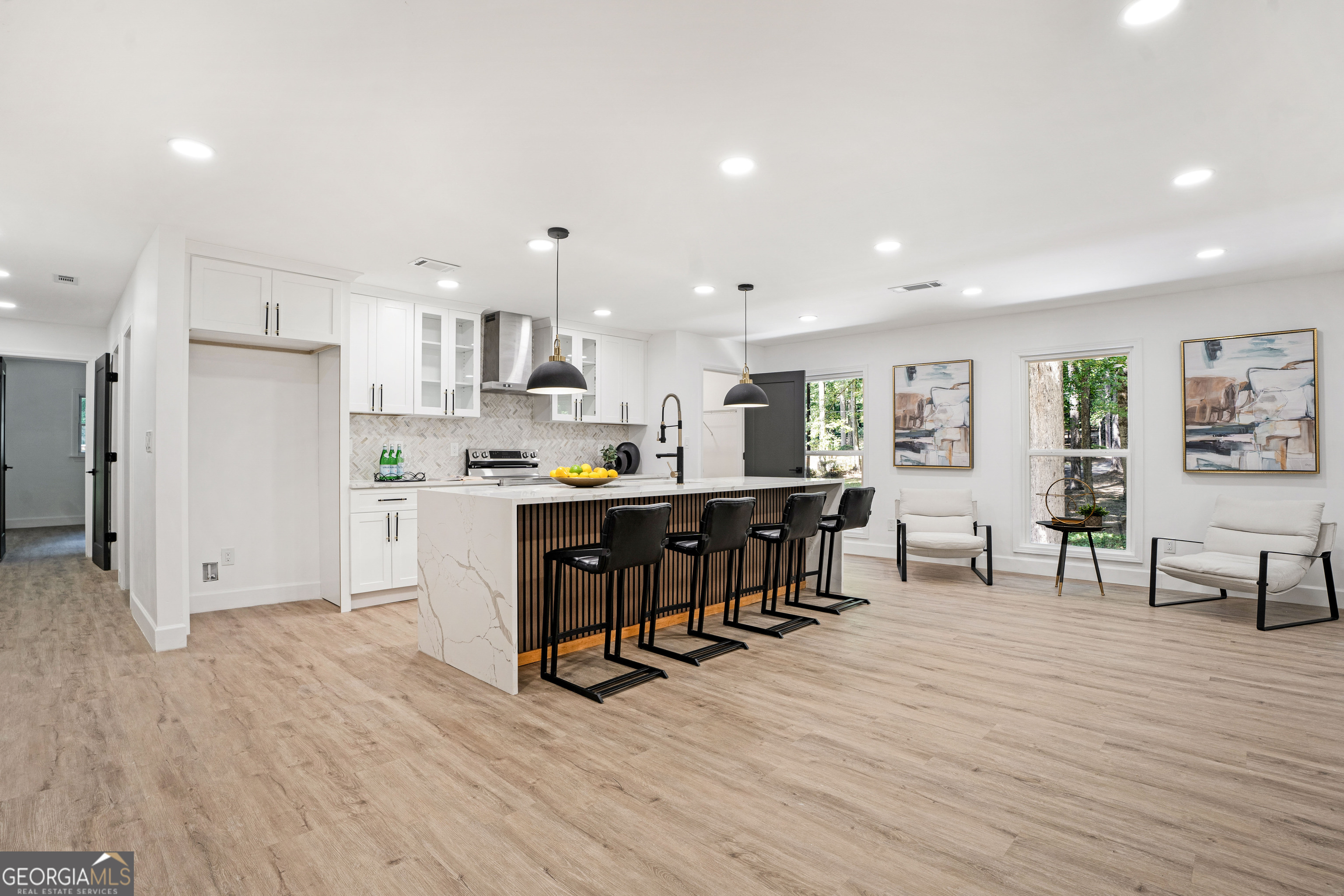 2019 Emerald DR