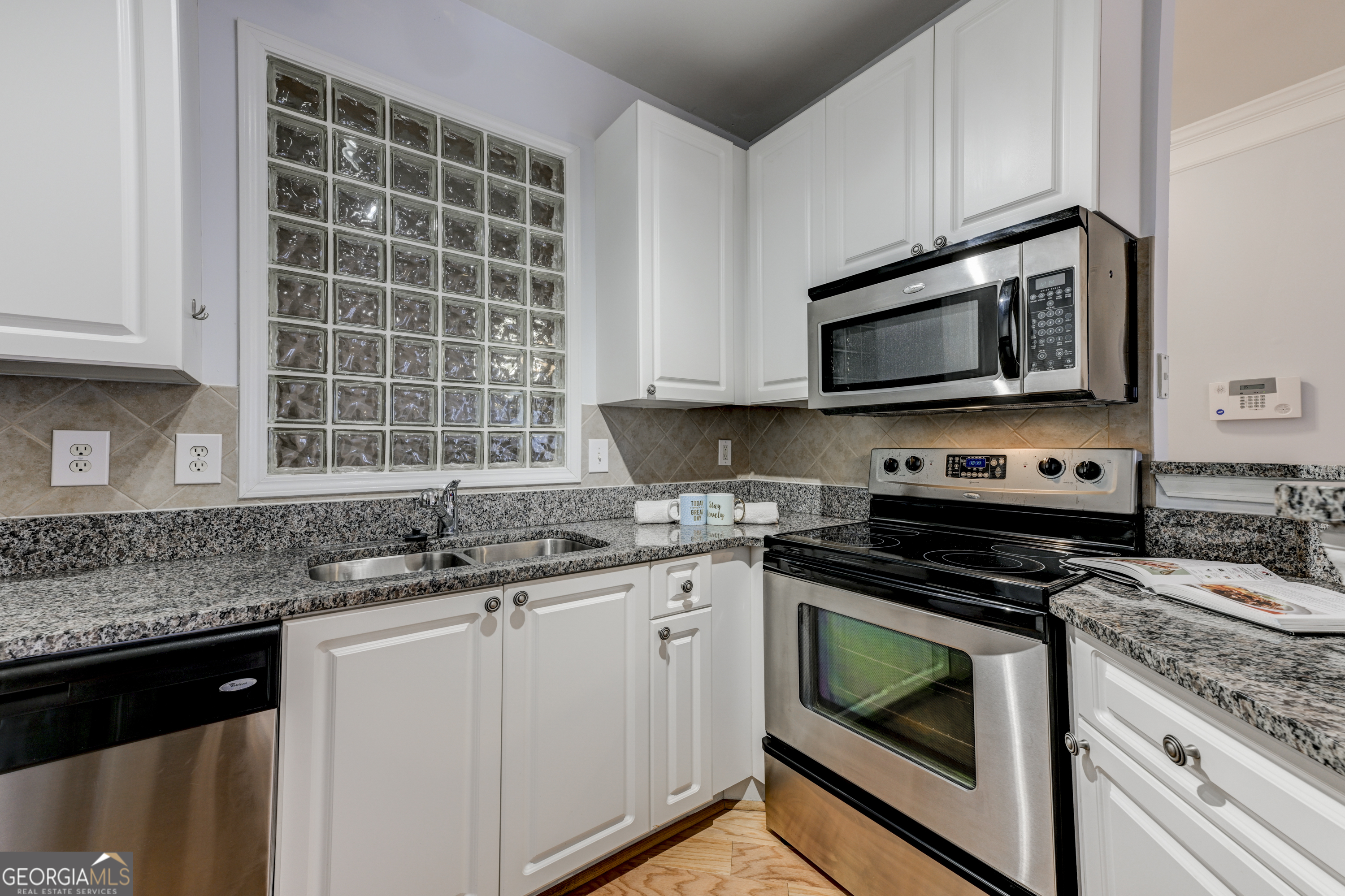 10 Perimeter Summit BLVD NE 3405