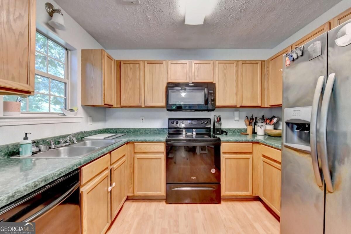 16 River Oak CT