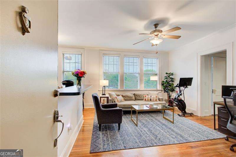 733 Frederica ST NE 12