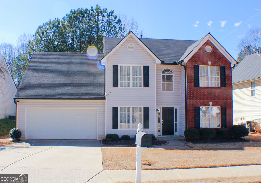 Photo of 1060 Grace Drive, Lawrenceville, GA 30043 (MLS # 10700557)