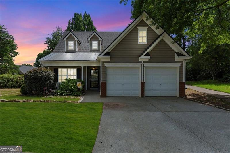 310 Sam Cobb PL