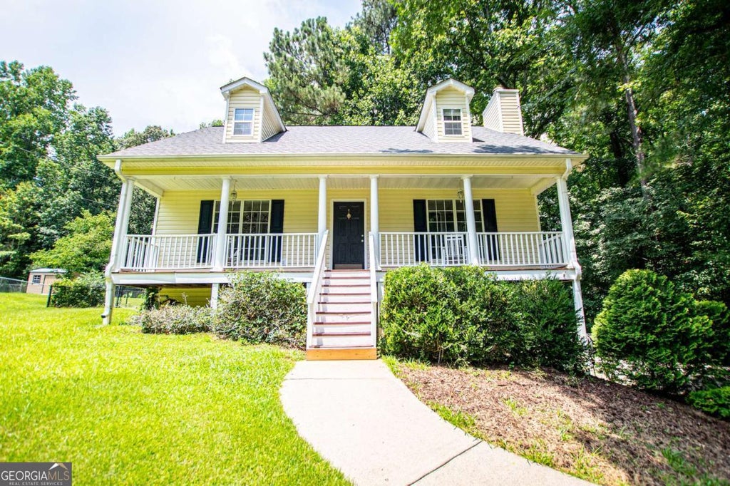 Photo of 6150 Shallow Wood Lane, Douglasville, GA 30135 (MLS # 10798697)