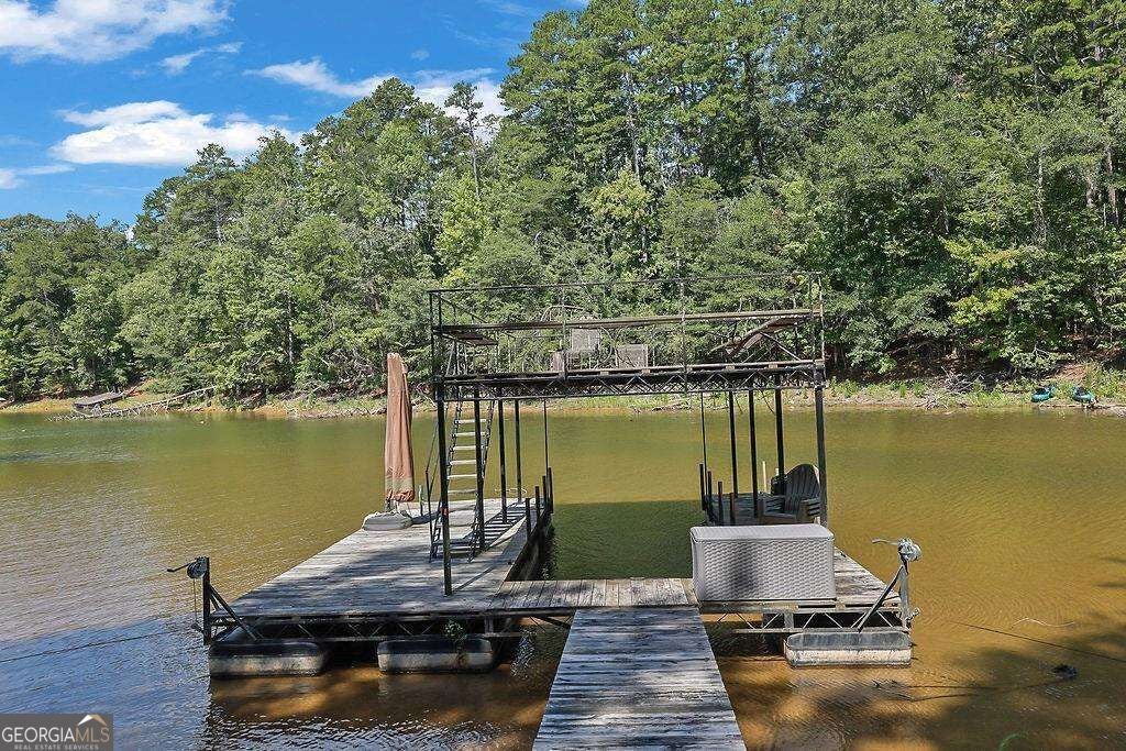 3440 Maynard CIR