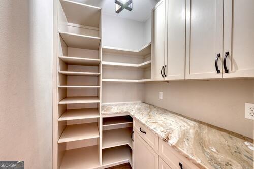 655 Sanctuary DR