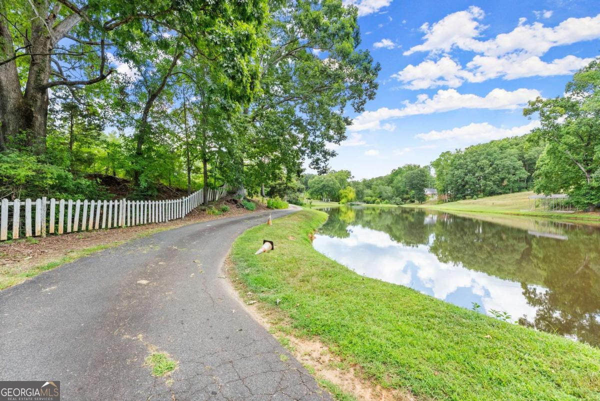 7275 Keith Bridge RD