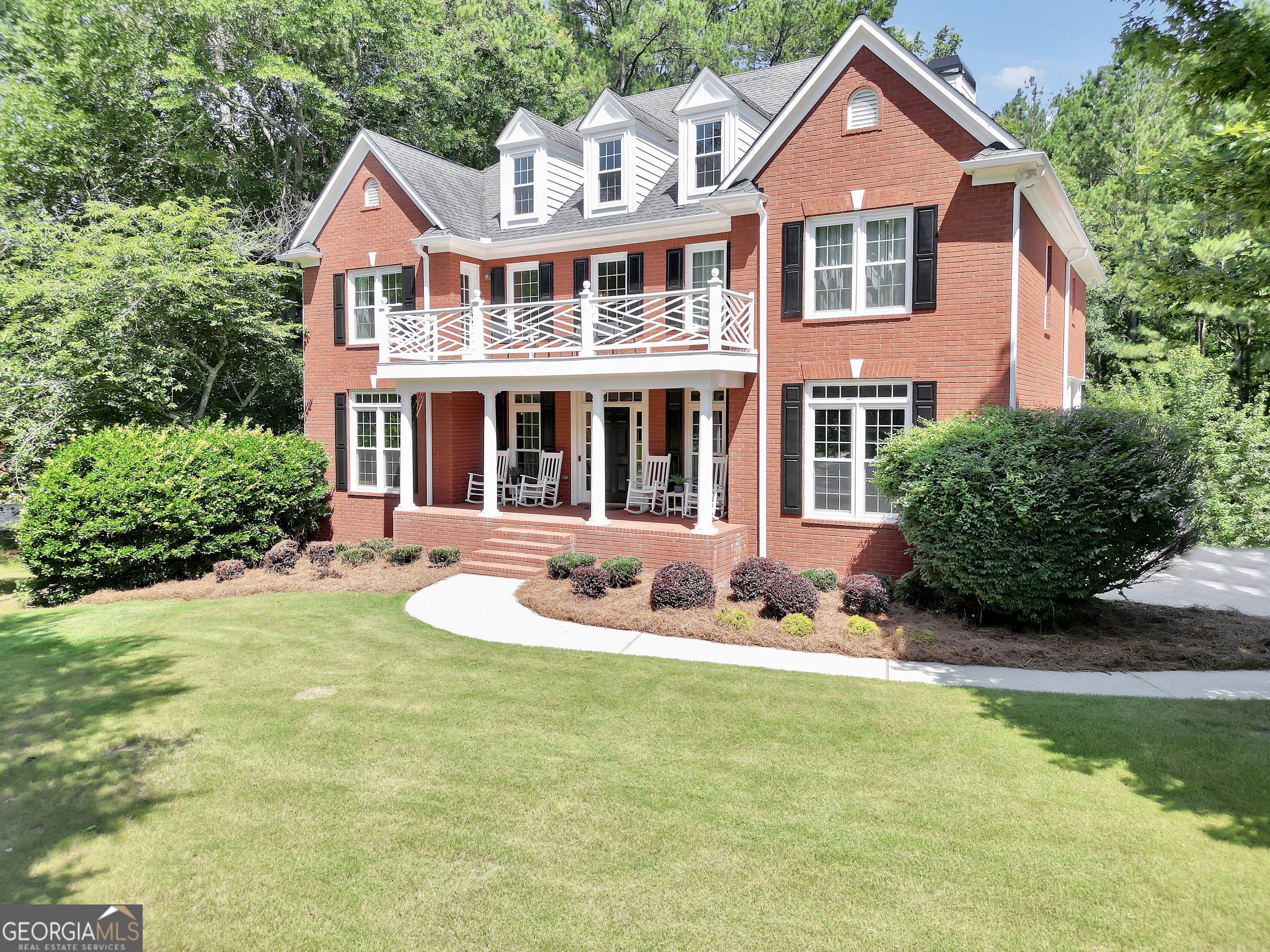 100 Castlebrook Chase