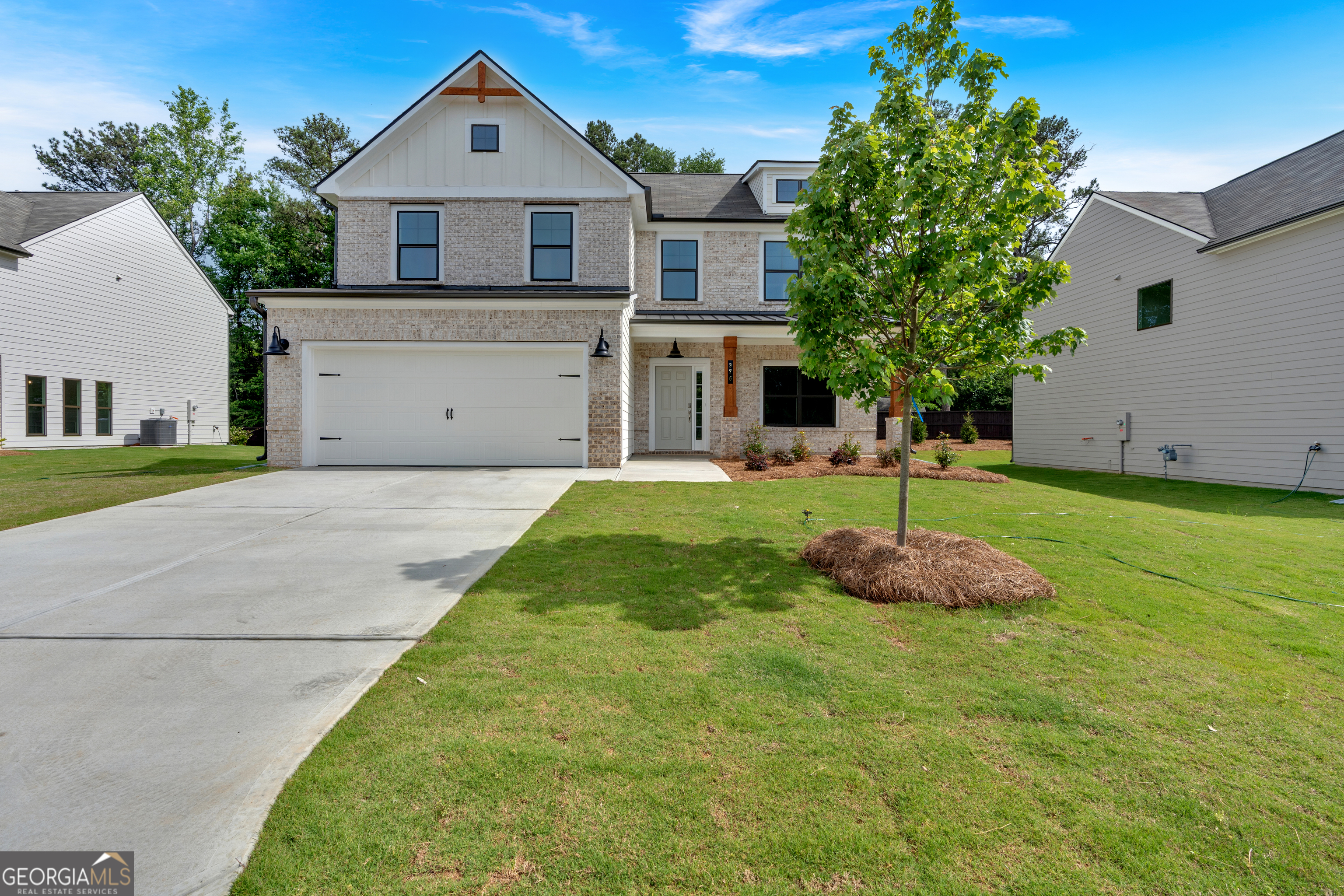 369 Waterbluff DR