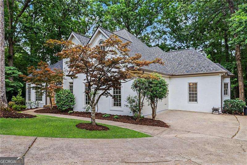 350 Creekview TER