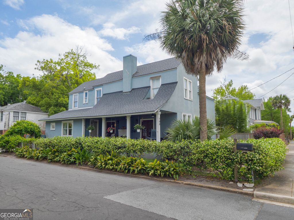 Photo of 708 London Street, Brunswick, GA 31520 (MLS # 10756184)