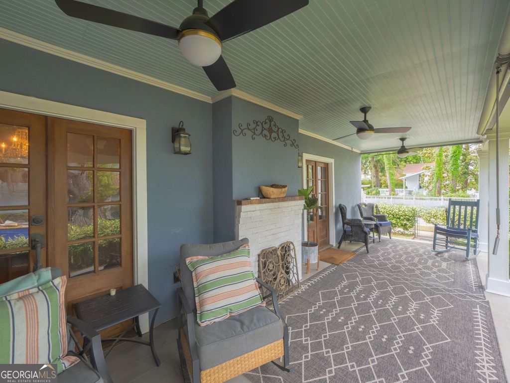 Photo of 708 London Street, Brunswick, GA 31520 (MLS # 10756184)