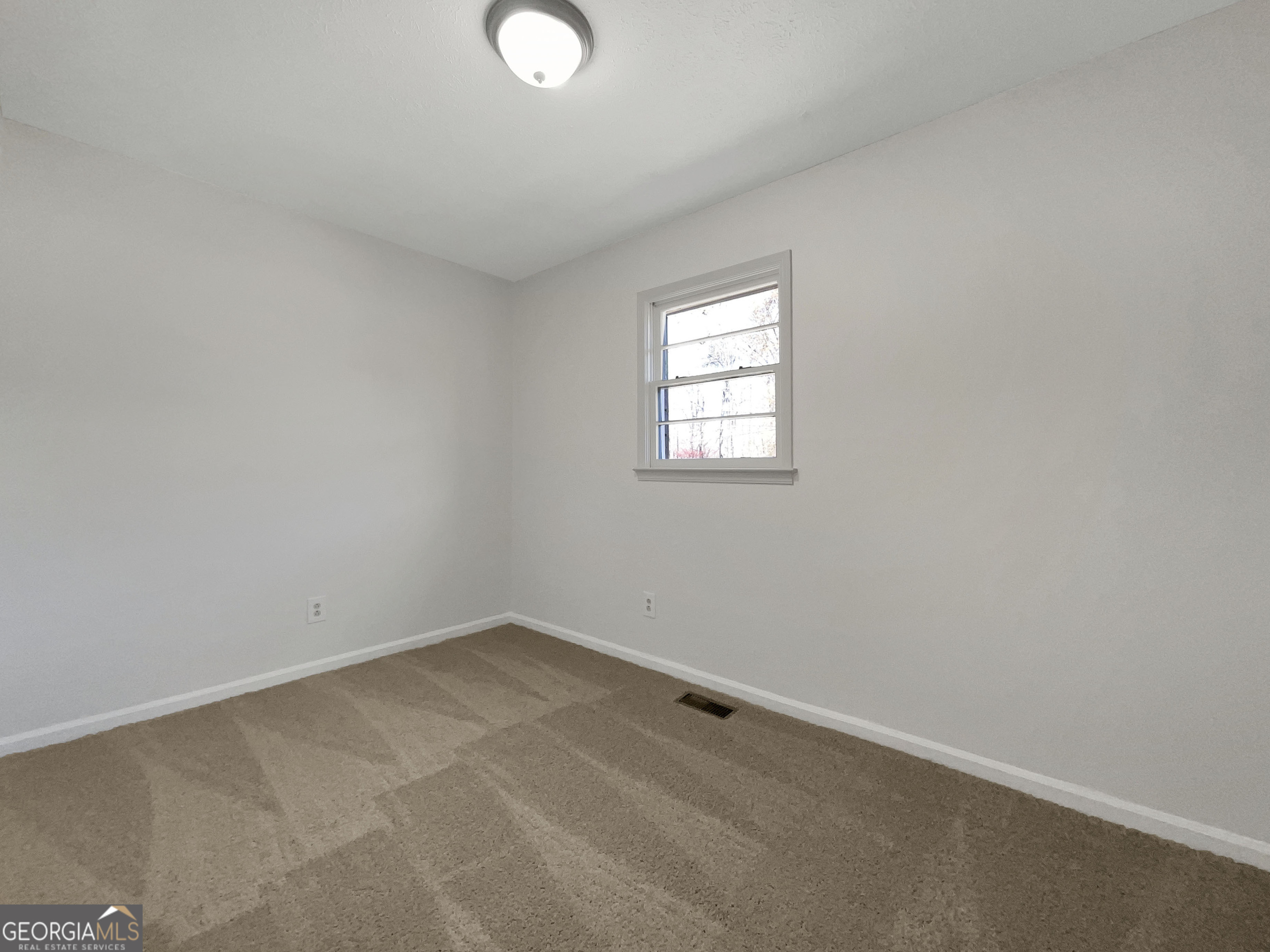 3686 Sweetbriar CIR