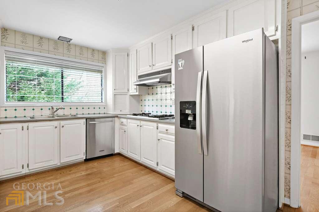 Kings Cove - Residential