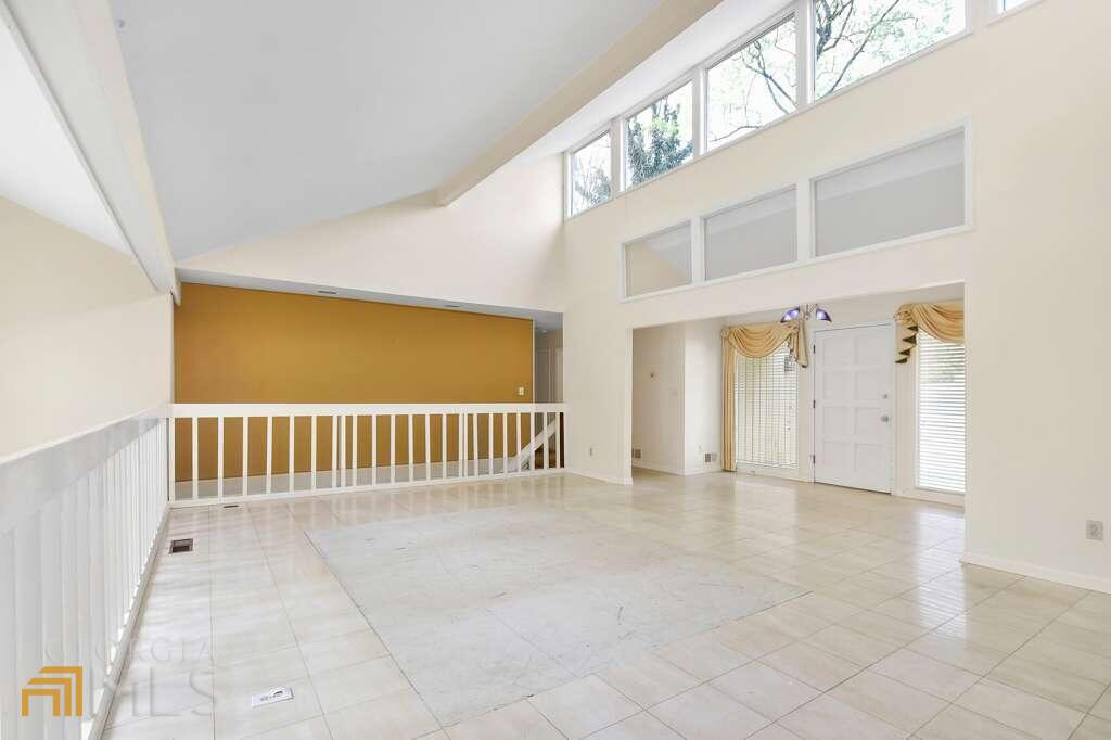 Kings Cove - Residential