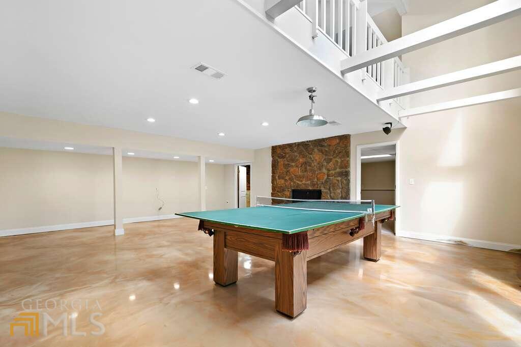 Kings Cove - Residential