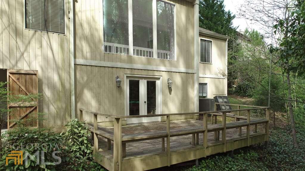 Kings Cove - Residential