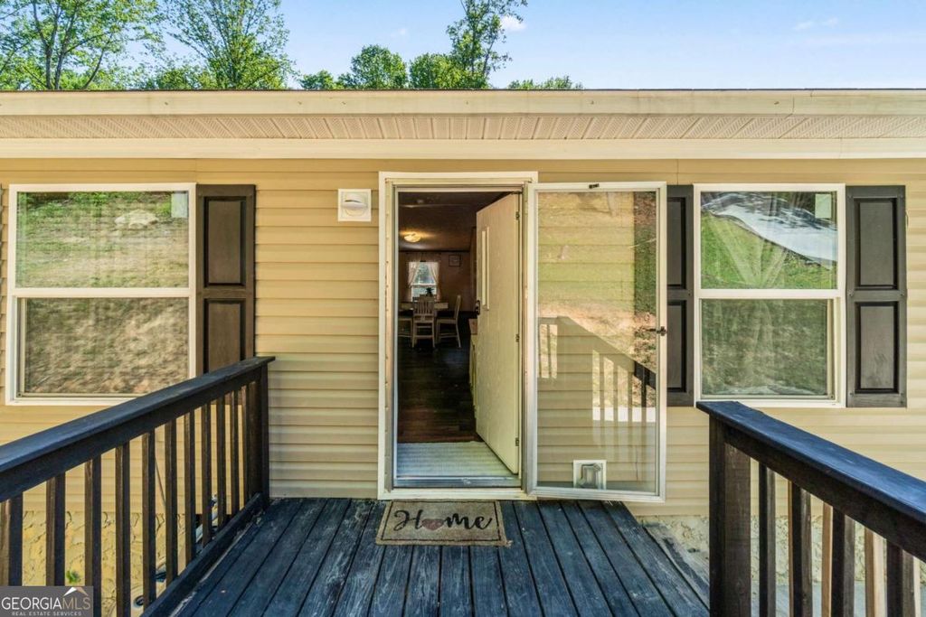 Photo of 2261 Barnes Drive, Gainesville, GA 30507 (MLS # 10741212)