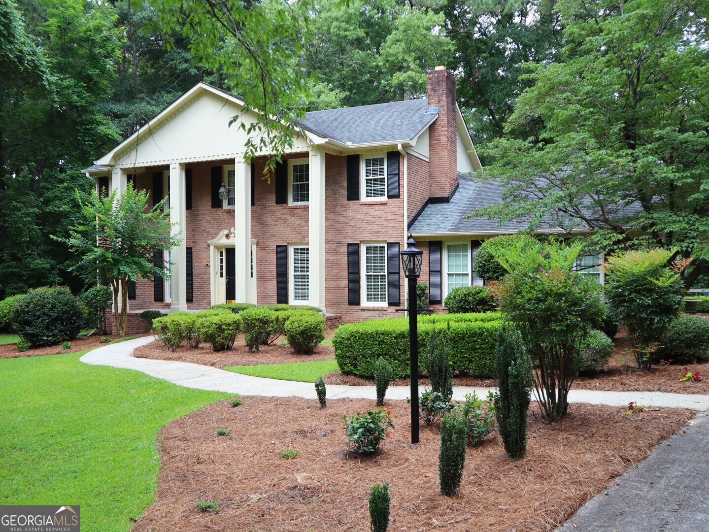 1013 Wimbledon RD