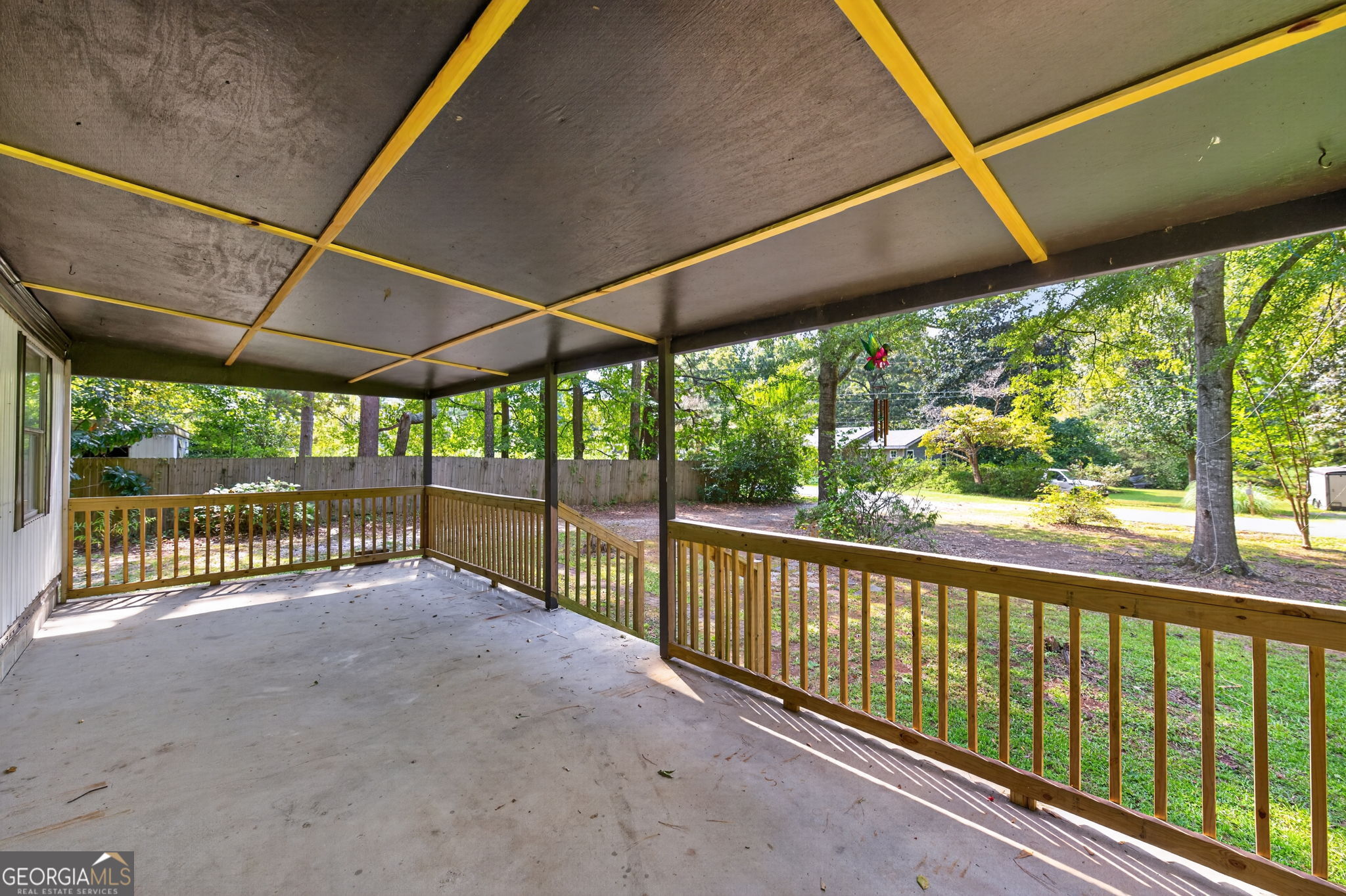 135 White Oak RD