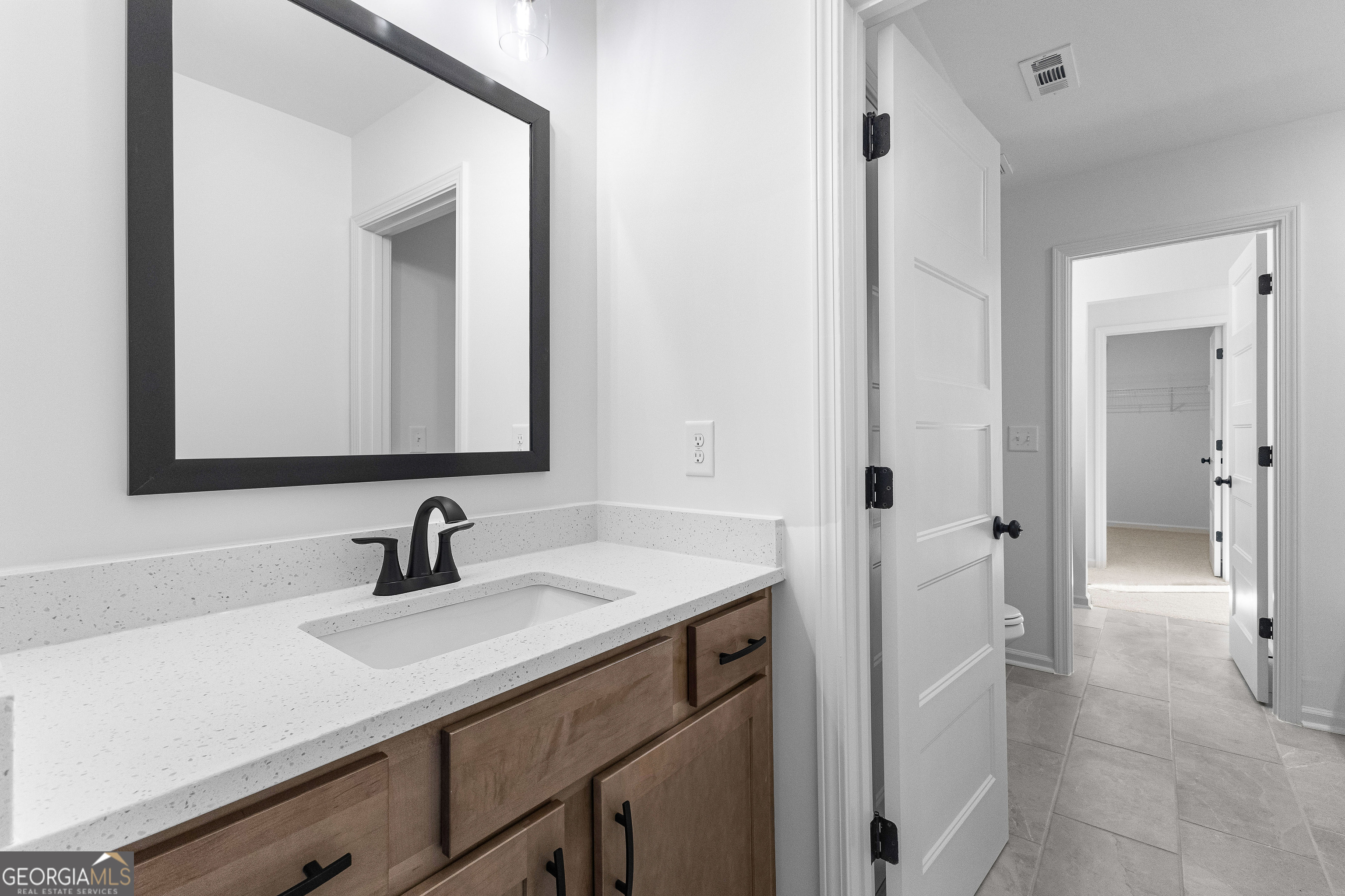 Senoia, Georgia 30276, United States, 4 Bedrooms Bedrooms, ,3 BathroomsBathrooms,Residential,Active,10656