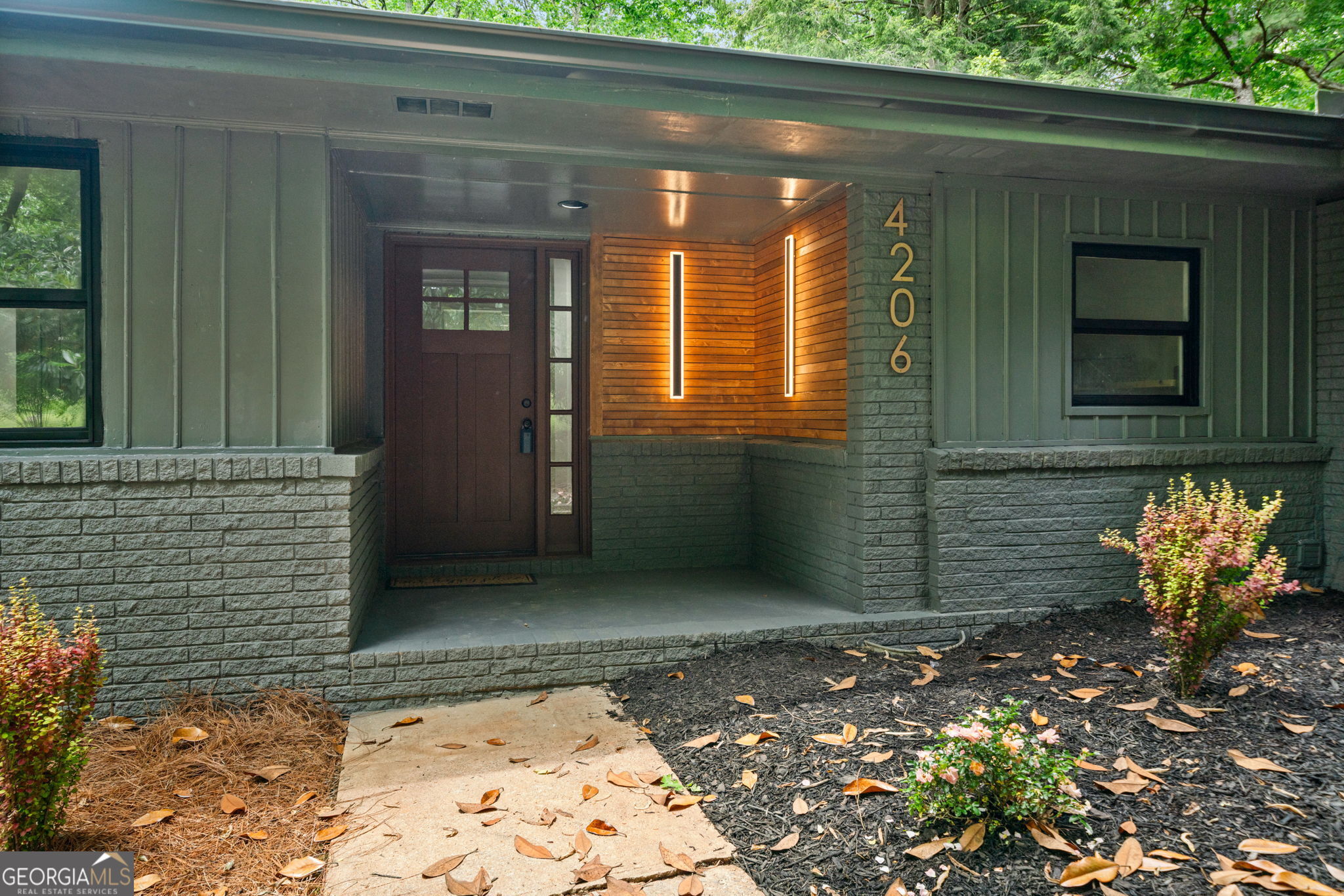 4206 Lake Laurel DR SE