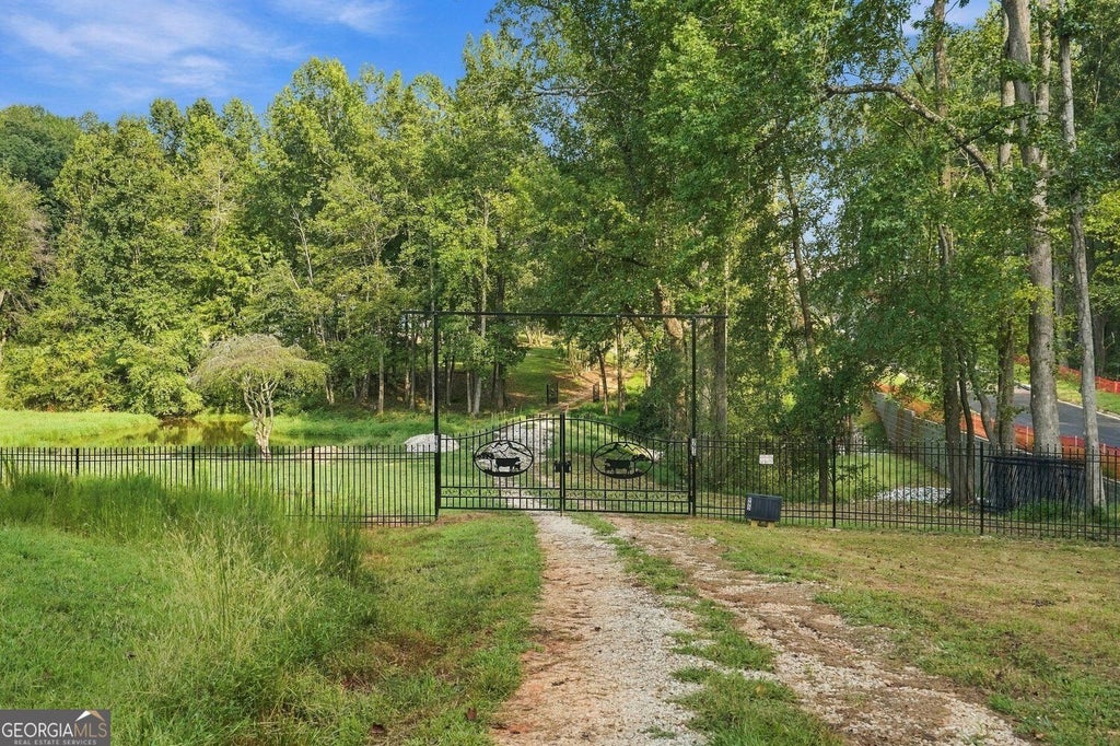 Photo of 993 Sam Freeman Road, Hoschton, GA 30548 (MLS # 10849549)